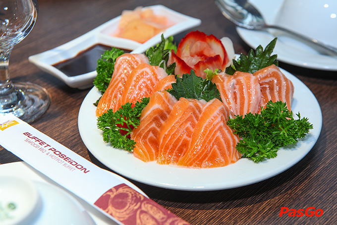 nhà hàng buffet poseidon lê văn lương 4