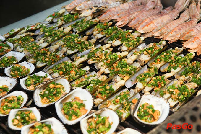 nhà hàng buffet poseidon lê văn lương 6