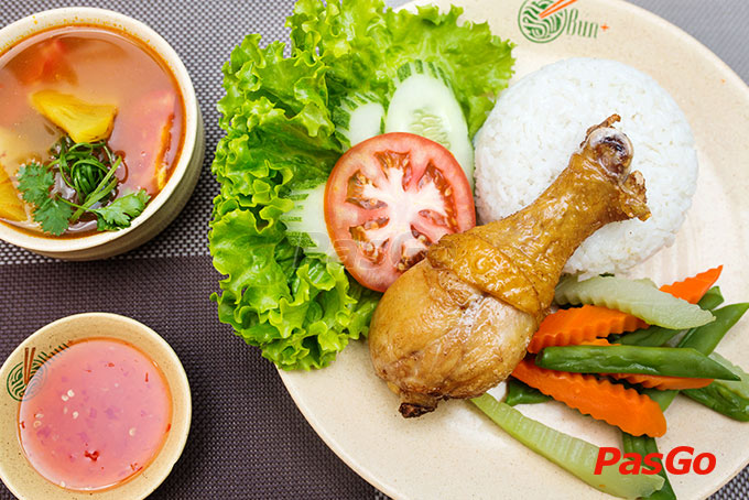 nhà hàng bunplus đào tấn 10