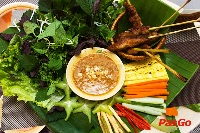nhà hàng bunplus đào tấn 11