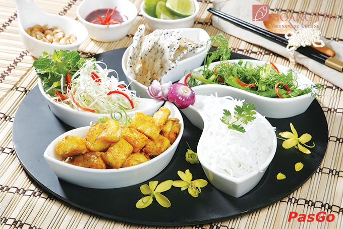 nhà hàng hoàng yến cuisine phan xích long 7