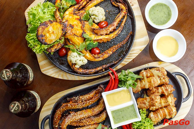 nhà hàng hook beer  trần quý kiên 11