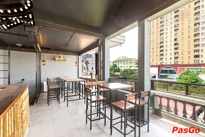 nhà hàng hook beer  trần quý kiên 19