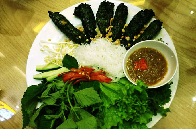 nhà hàng phở ông hùng hàng bài 9