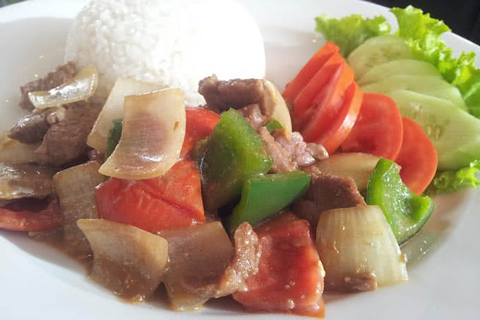Nhà hàng Paris Deli Trần Huy Liệu khách sạn hà nội 26