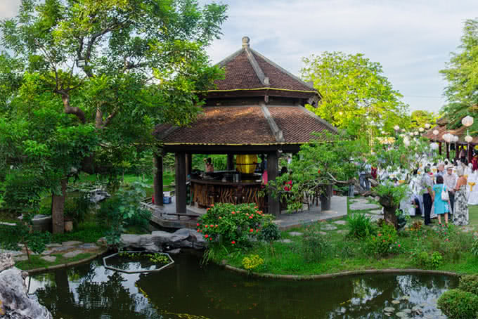 Top 10 địa điểm ăn uống ngon, hút khách nhất ở Hồ Tây 5
