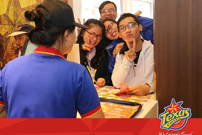 nhà hàng texas chicken quang trung 13